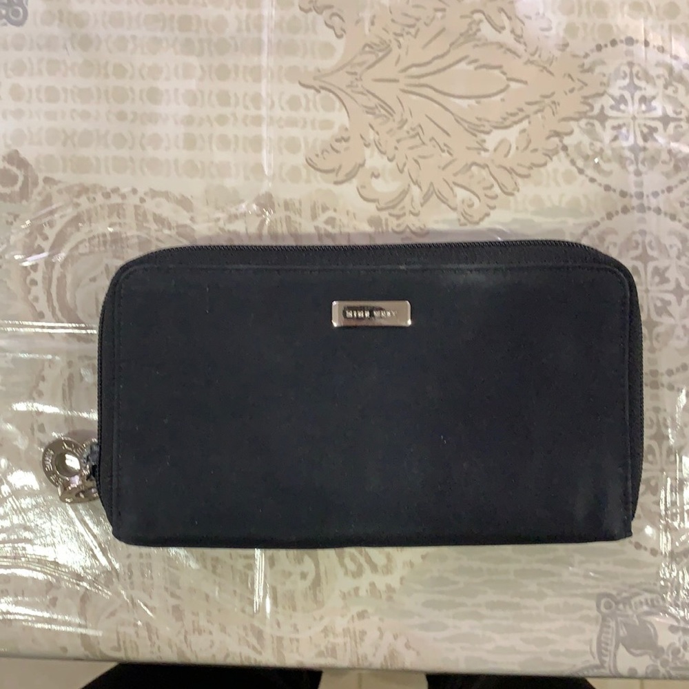 Nine West wallet